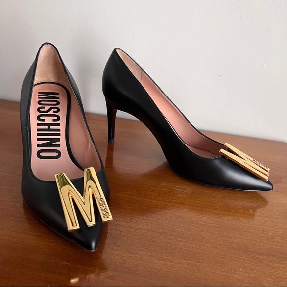 Moschino M Logo Plaque Appliqué Leather Heels - Picture 6 of 9